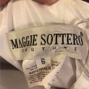 Maggie Sottero size 6 Wedding Dress.